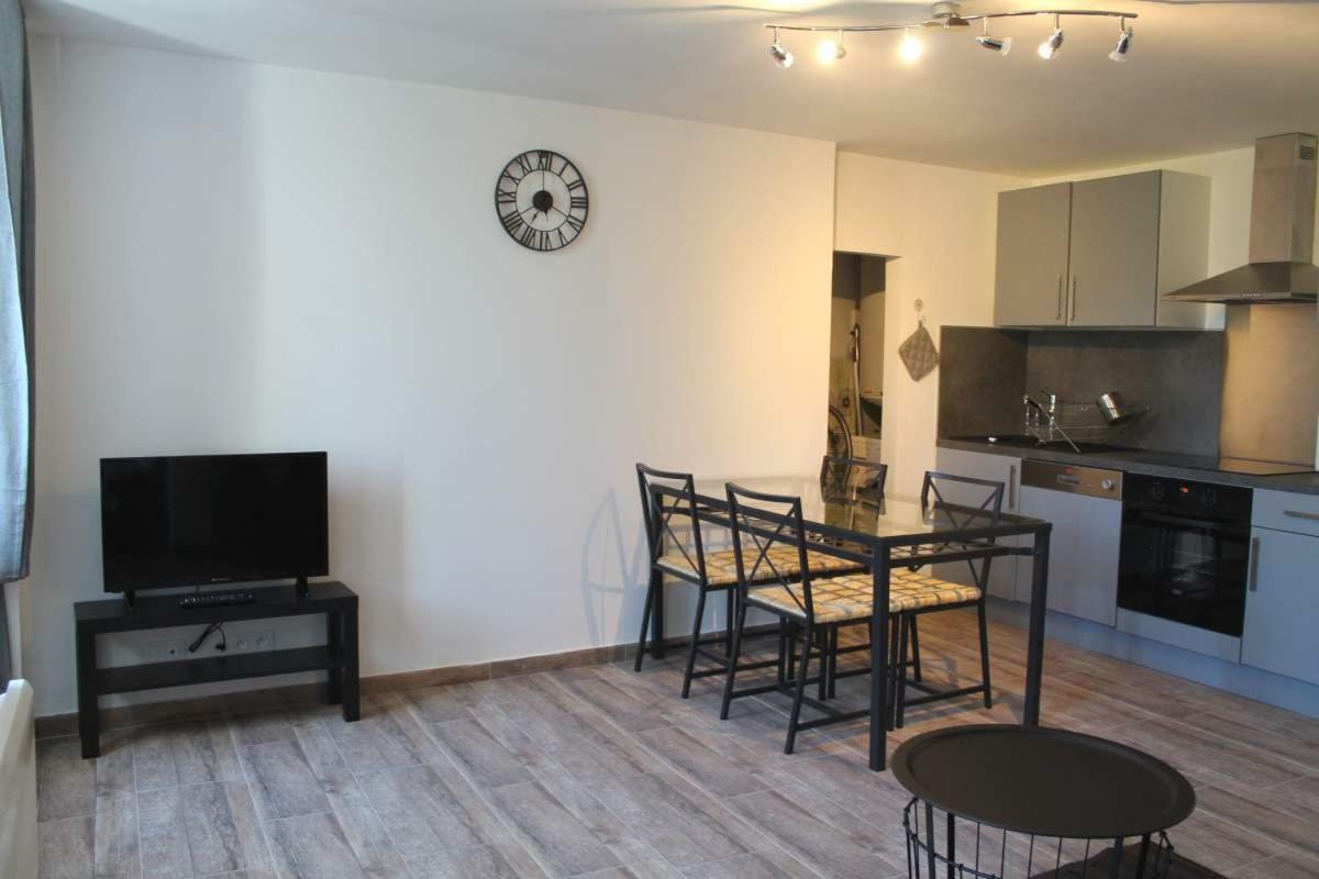 Les Calades Du Ventoux Apartment มงต์เบริง-เลส์-แบงส์ ภายนอก รูปภาพ