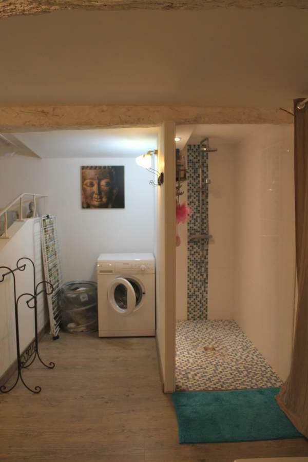 Les Calades Du Ventoux Apartment มงต์เบริง-เลส์-แบงส์ ภายนอก รูปภาพ