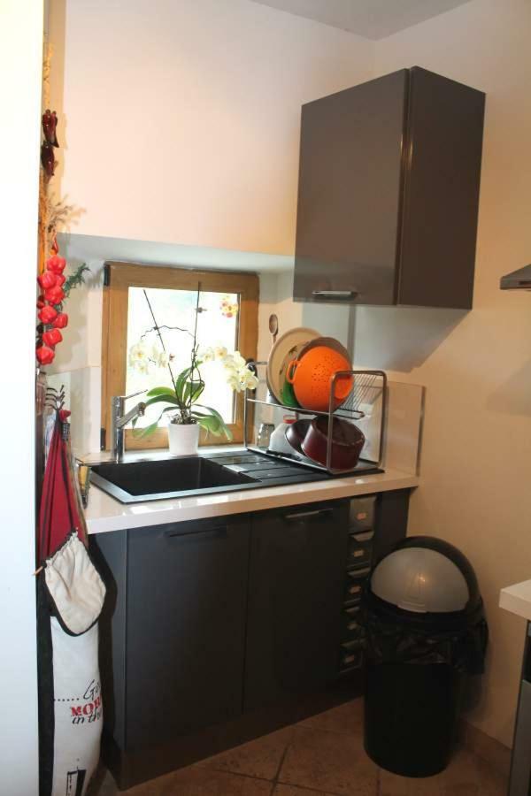 Les Calades Du Ventoux Apartment มงต์เบริง-เลส์-แบงส์ ภายนอก รูปภาพ