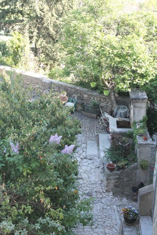 Les Calades Du Ventoux Apartment มงต์เบริง-เลส์-แบงส์ ภายนอก รูปภาพ